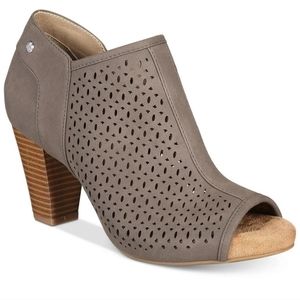Giani Bernini Angye Memory Foam Perforated Peep-Toe Shooties Grey - 10 M